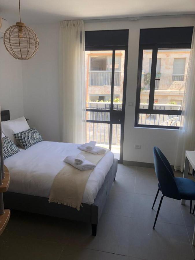 The Blue House Apartment Jerusalem Exterior photo