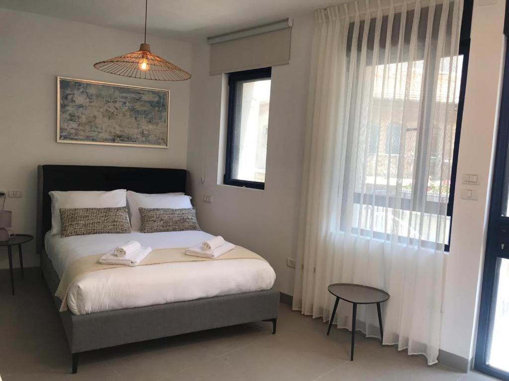 The Blue House Apartment Jerusalem Exterior photo